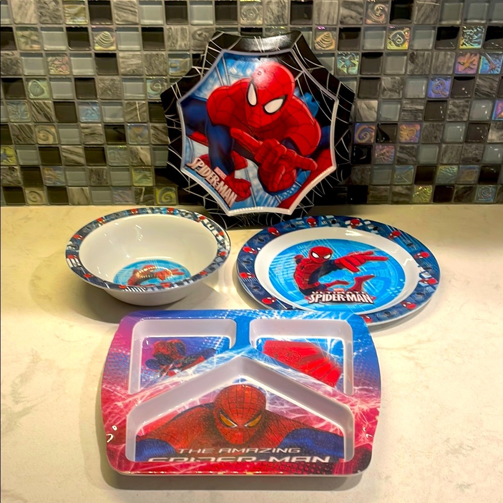 Disney, Kcare & Zak 4 Piece Marvel Spider-Man Kids Plastic Dinnerware